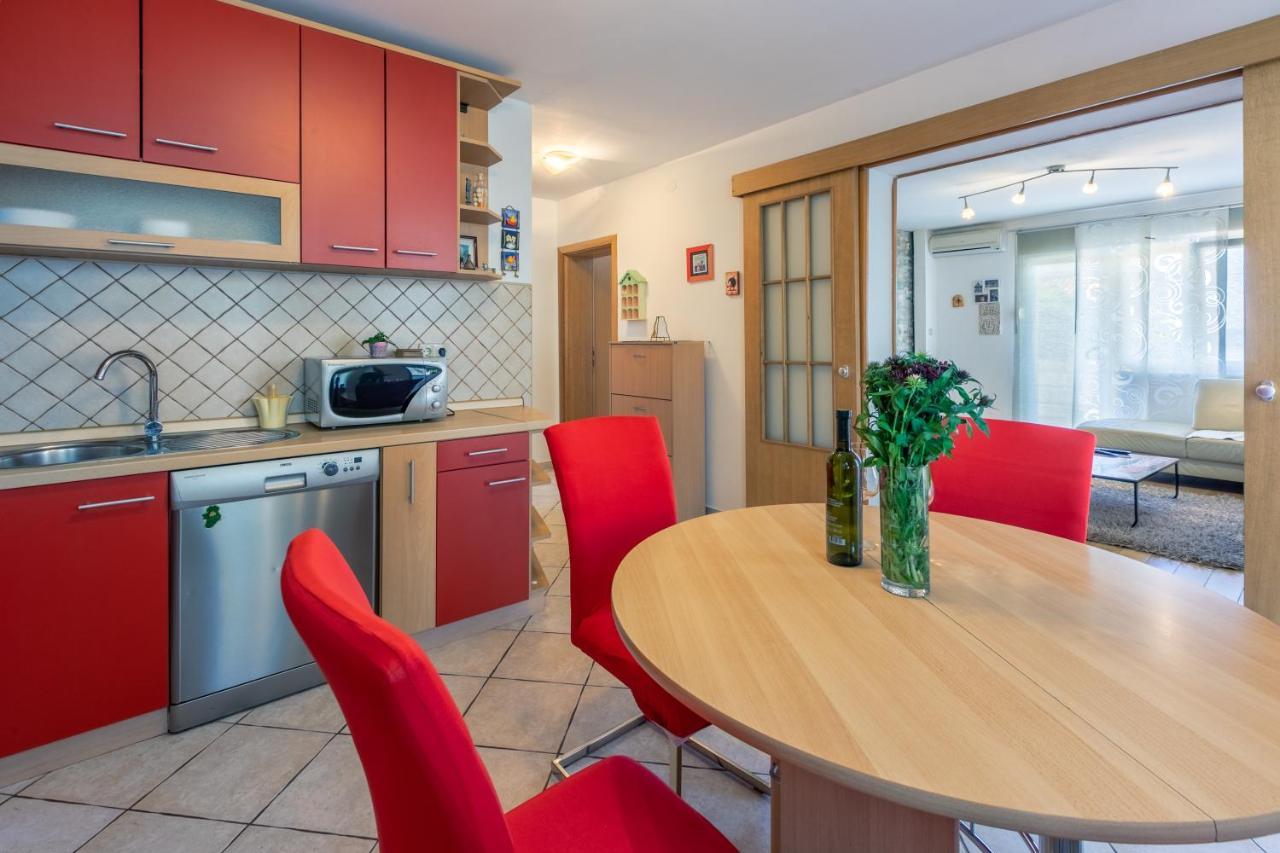 Apartments Kira تْسْغيكفانِتْسا المظهر الخارجي الصورة