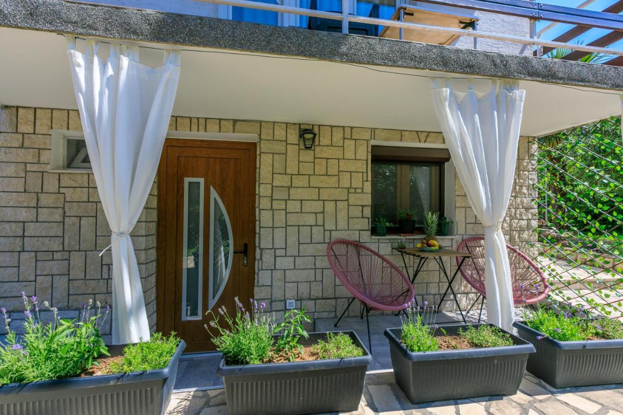 Apartments Kira تْسْغيكفانِتْسا المظهر الخارجي الصورة
