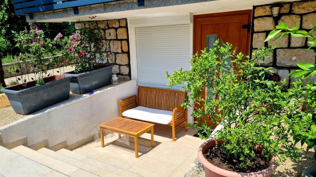 Apartments Kira تْسْغيكفانِتْسا المظهر الخارجي الصورة
